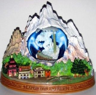   Everest* Yeti Large Disney World Animal Kingdom Attraction Snowglobe