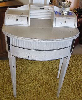 PREGNO   Small Vanity Table / Writing Desk * Showroom Sample Made in 