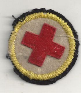 RARE WW I AMERICAN RED CROSS RED,WHITE,YELLOW AND BLUE WOOL SHOULDER 
