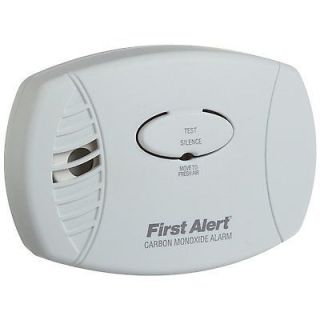 New First Alert CO600 Plug In Carbon Monoxide Alarm 7 Yr Warranty Home 