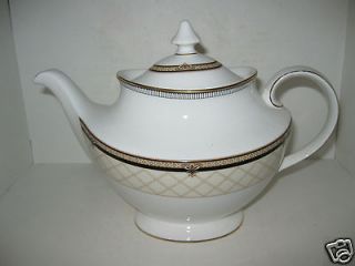 Royal Doulton Baroness Six Cup Teapot Retired Pattern