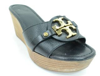 Tory Burch Patti Wedge Sandal Black Leather Gold Size 8 Pre owned 100% 