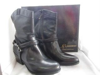Makowsky 10 Wide Leather Boots with Removable Harness Black New