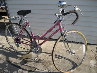 Vintage 1977 Schwinn Sierra Road Bicycle WOMENS 10 SPEED 27