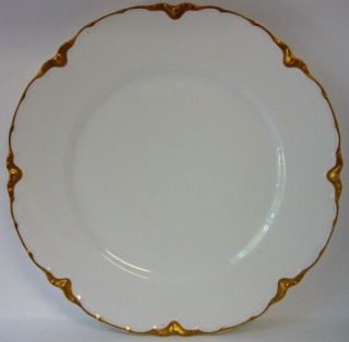 HUTSCHENREUTHE​R BLENHEIM RACINE GOLD 6 1/4 Bread Plate (s)