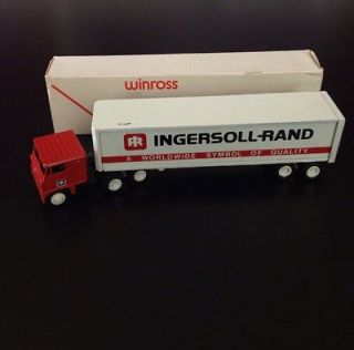 Vintage Winross Ingersol Rand   Red Cab Diecast Tractor Trailer