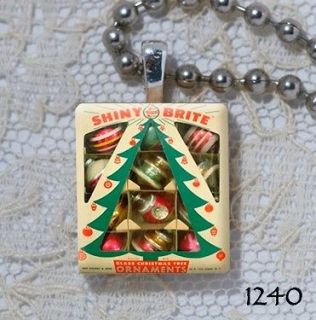 Shiny Brite Christmas Ornament Box   Retro Print   Scrabble Charm 