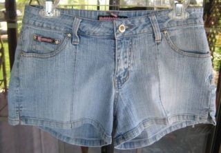 Blue Jean Front Seam Bubblegum Stretch Shorts Sz. 7/8 ✿