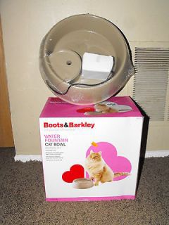 NIB BOOTS AND BARKLEY WATER FOUNTAIN CAT BOWL NEW IN BOX