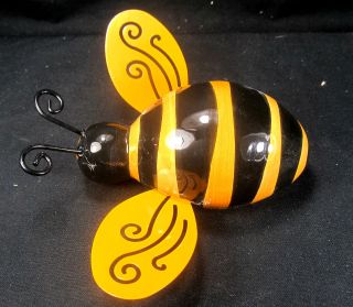 Bumblebee Yard Ornament w/Wings and Antenna, Garden