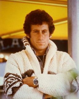 Paul Michael Glaser arms folded wearing cardigan Starsky and Hutch 
