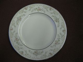   THE ROMANCE COLLECTION DIANA 8 INCHES SALAD PLATE GENTLY USED