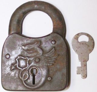 Rusty Steel Antique Eagle Lock Co. Dragon Serpent Padlock & Key