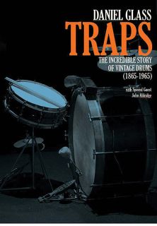 Alfred Publishing   Traps: The Incredible Story of Vintage Drums (1865 