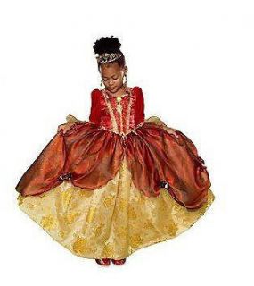 belle deluxe costume in Clothing, 