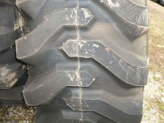   TITAN R 4 JUBILEE FORD 8 N Farm Tractor Tires with 8 Hole Wheels