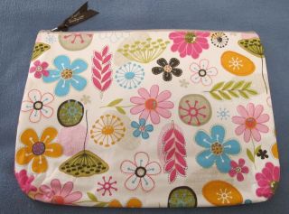 Thirty One 31 Gifts Zipper Pouch Organic Flower NWT Retired Handbag 