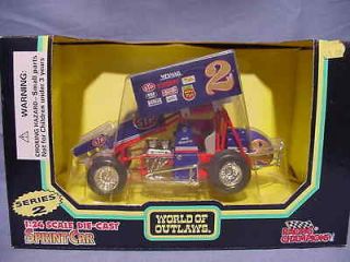ANDY HILLENBURG WESMAR SERIES2 RACING CHAMPIONS WORLD OF OUTLAWS 124 