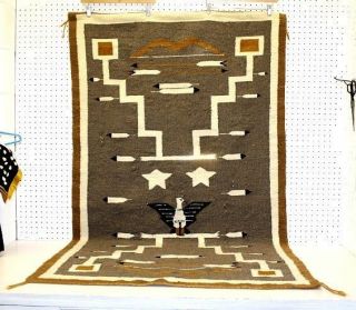  CONDITION 70 by 39 HAND WOVEN WOOL NATIVE AMERICAN NAVAJO INDIAN RUG