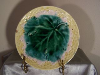   VICTORIAN MAJOLICA CAKE STAND MARKED GSH GRIFFEN / SMITH & HILL