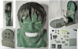 Incredible Hulk Mega Bloks Face Playset   Incomplete   Marvel