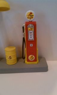 gas station diorama in Toys & Hobbies
