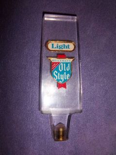VINTAGE ACRYLIC OLD STYLE LIGHT TAP HANDLE
