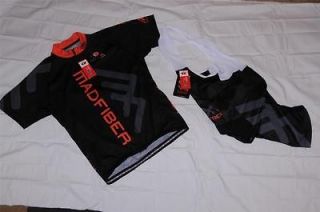   Capo Custom MadFiber Team Jersey/Bib Shorts Kit Small Black LOOK