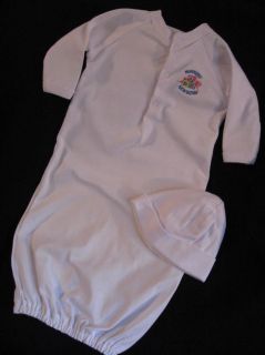 Lee Middleton Original Doll Nursery Newborn Gown Cap Clothes Set   NOS