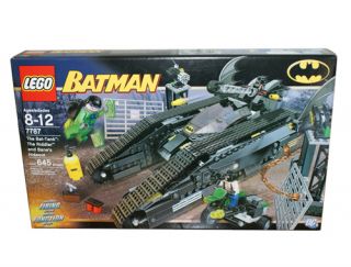 Lego Batman The Bat Tank The Riddler and Banes Hideout 7787