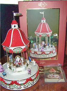 lenox holiday centerpiece in Collectibles