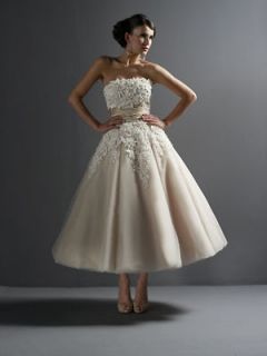 Strapless Applique Wedding Dresses Fashion Tea Length Tulle A Line 