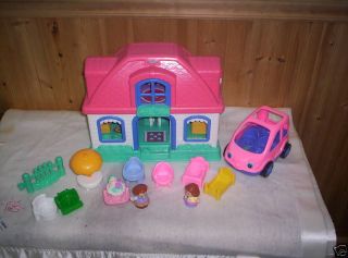 fisher price little people sweet sounds house in Little People (1997 