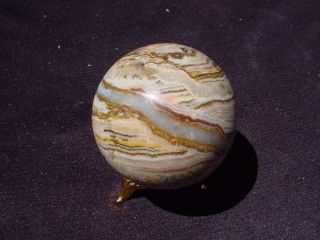 multicolored onyx sphere with gold metal display stand h015 time