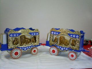 two vintage 1979 jim beam circus wagon decanter expedited shipping