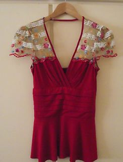 adam pour eve red top with lace shoulders sz 8