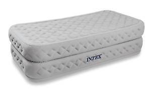   Deluxe Pillow Rest Airbed Raised Air Mattress Bed with Pump  67731E