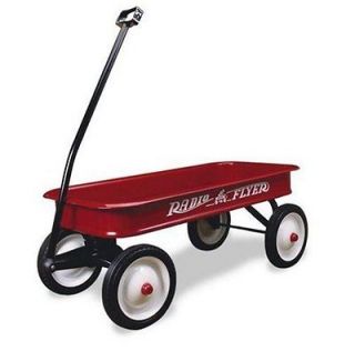 radio flyer classic red wagon in Outdoor Toys & Structures
