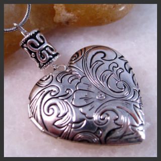 Flower Heart Love Silver Picture Locket Charm Pendant Necklace