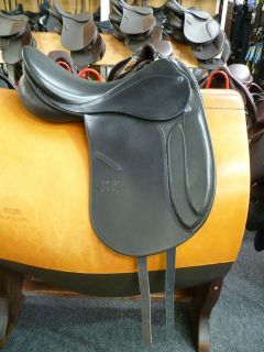 stubben roxane dressage saddle black 17 5 30 width  1002 23 