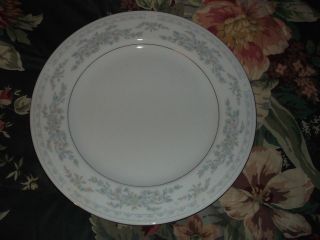 lot 5 pieces fine china somerset nl excel dinner plates