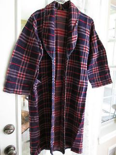 vintage beacon blanket robe in blues and red
