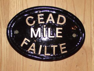 cead mile failte irish ireland sign moneygall welcome more options 