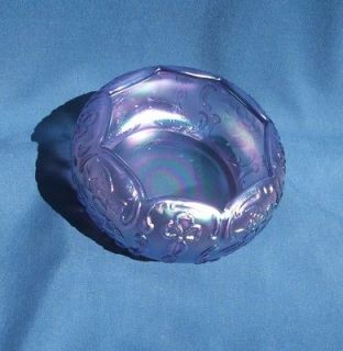 FENTON WILD ROSES AND BOW KNOT LAVENDER CARNIVAL GLASS BOWL