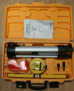 Johnson Model 9100 40 0909 Laser Level Kit Used