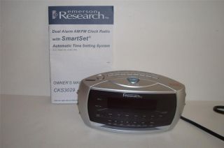 Emerson Research Dual Alarm AM FM Clock Radio W Smartset Includes 