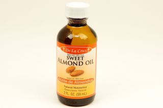 New Del La Cruz Sweet Almond Oil 2oz