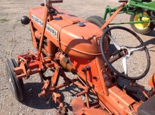 ALLIS CHALMERS D10 TRACTOR WITH CULTIVATORS & LIVE PTO RUNS GOOD