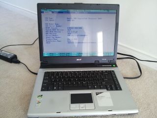   Notebook Acer Aspire 3000 15.4 1GB AMD Sempron 3000+ Good condition