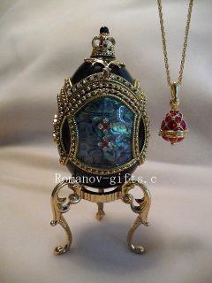   Anastasia Phantom of The Opera Mother of Pearl Russian Egg w Necklace
